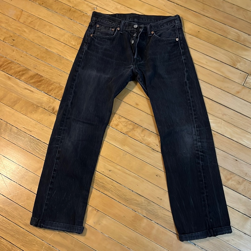 Levi Dark Wash Jeans